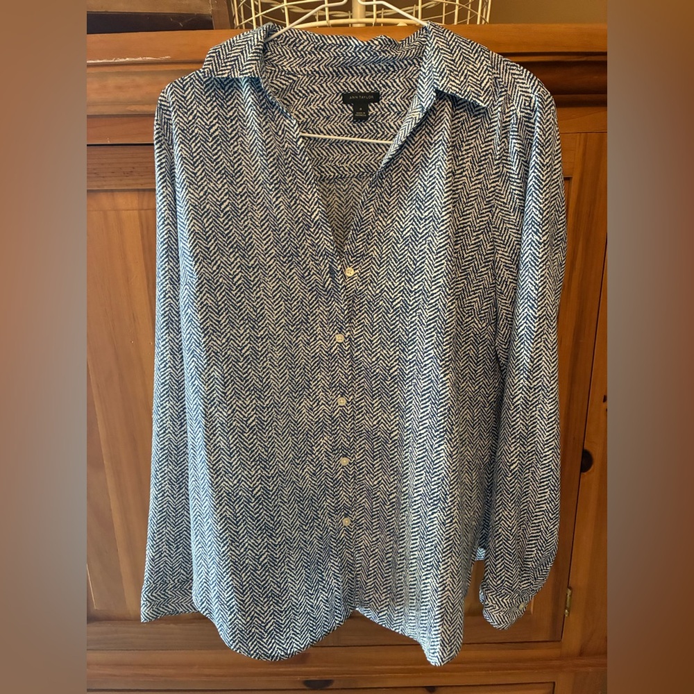 Ann Taylor Navy and White Chevron Button-Front Blouse